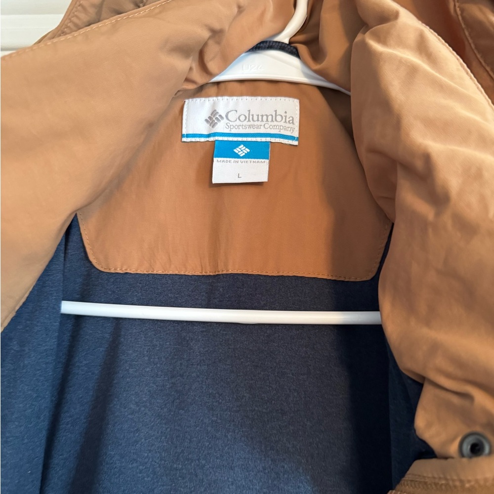 Hidden Skies Columbia Jacket - Picture 3 of 4